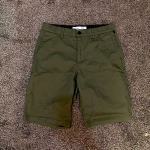 Old Navy Mens ultimate tech slim shorts